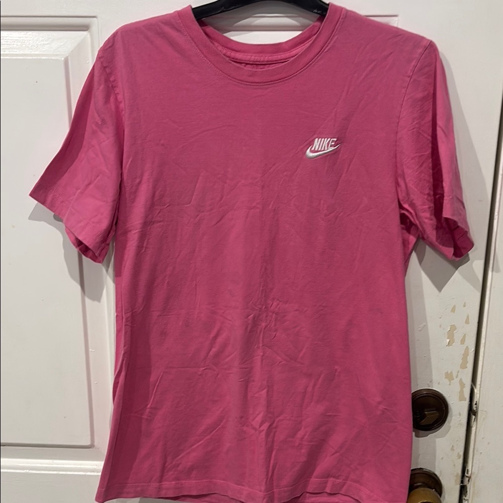 Nike Pink T-Shirt